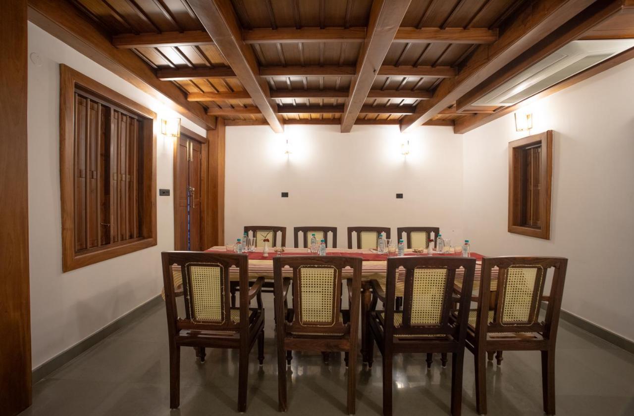 Surya Heritage Hotels Каннур Экстерьер фото