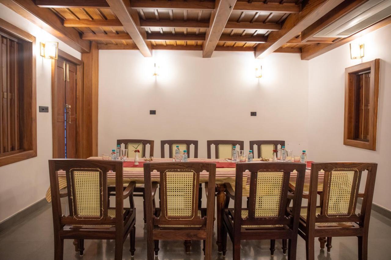 Surya Heritage Hotels Каннур Экстерьер фото